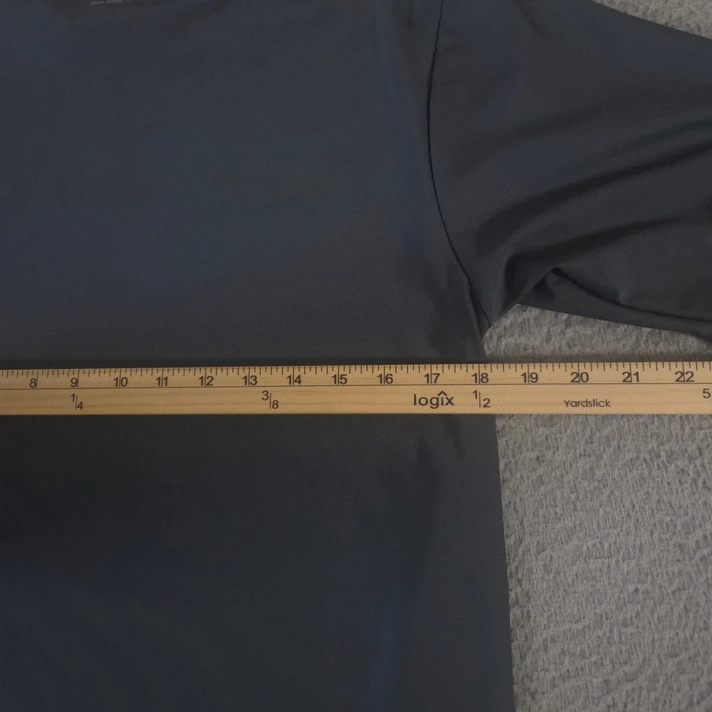 O'Neill Shirt Mens Medium Grey Rash Guard Basic Skin UPF 50+ Sun Protection Logo